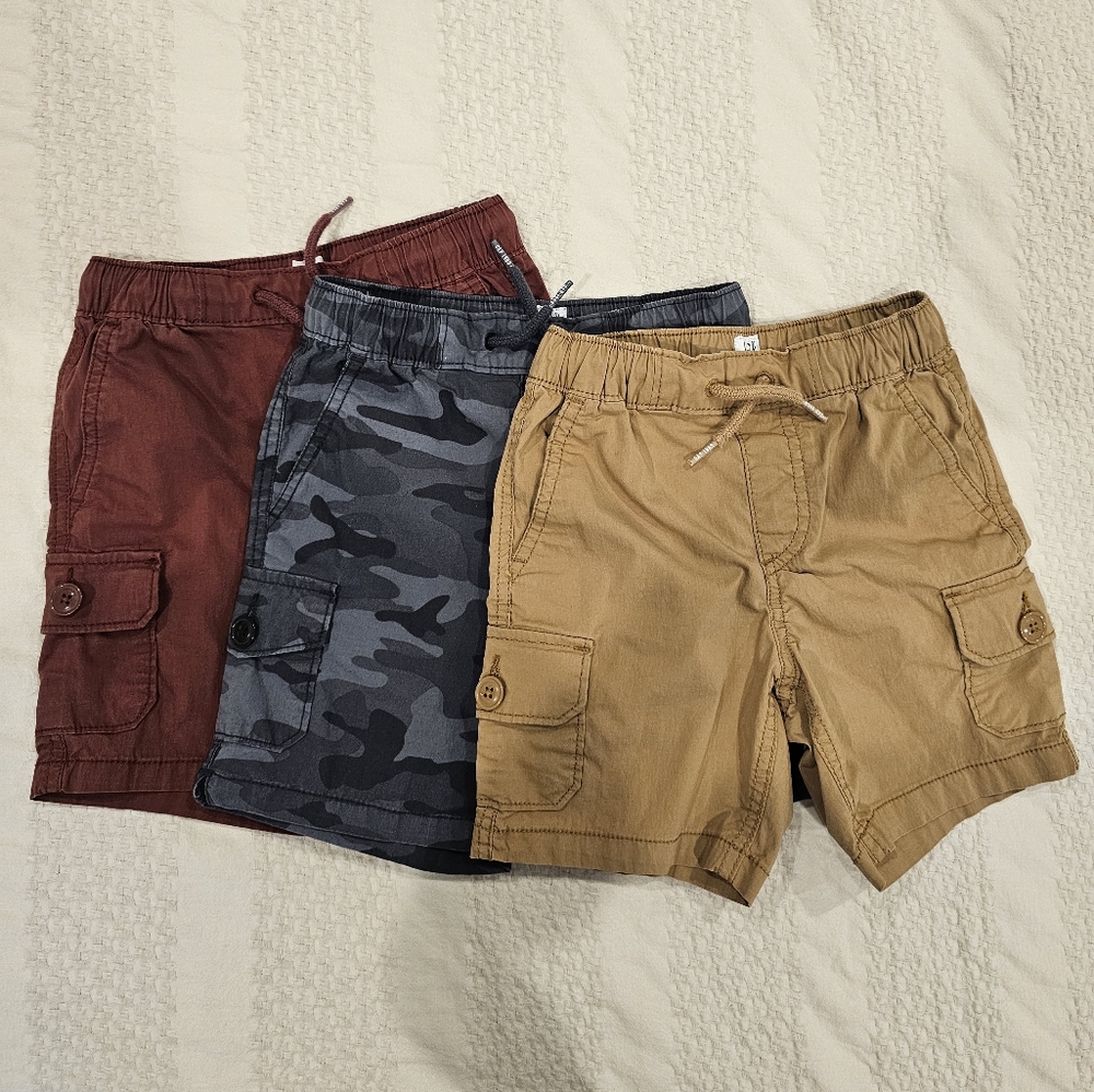 EUC Set of 3 Gap cargo shorts, XS (4-5)